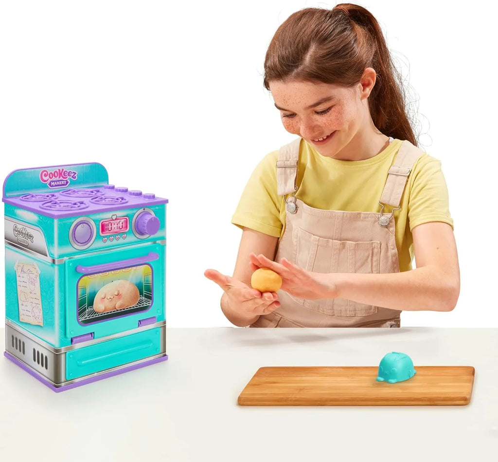 COOKEEZ MAKERY Baked Treatz Oven - TOYBOX Toy Shop