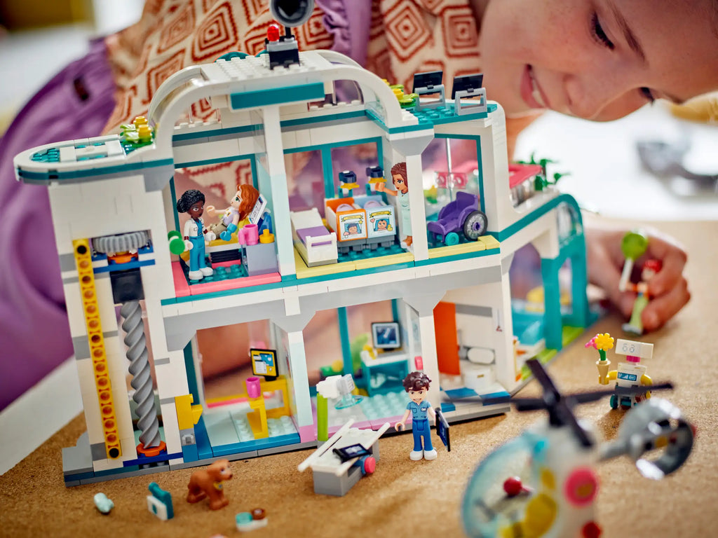 LEGO FRIENDS 42621 Heartlake City Hospital - TOYBOX Toy Shop