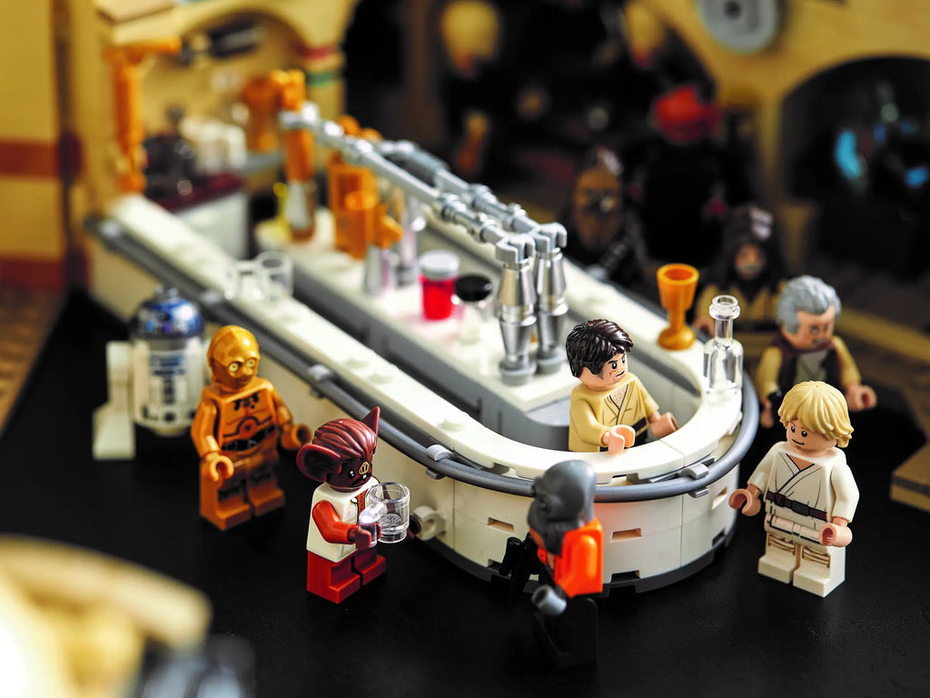 LEGO STAR WARS 75290 Mos Eisley Cantina™ - TOYBOX Toy Shop