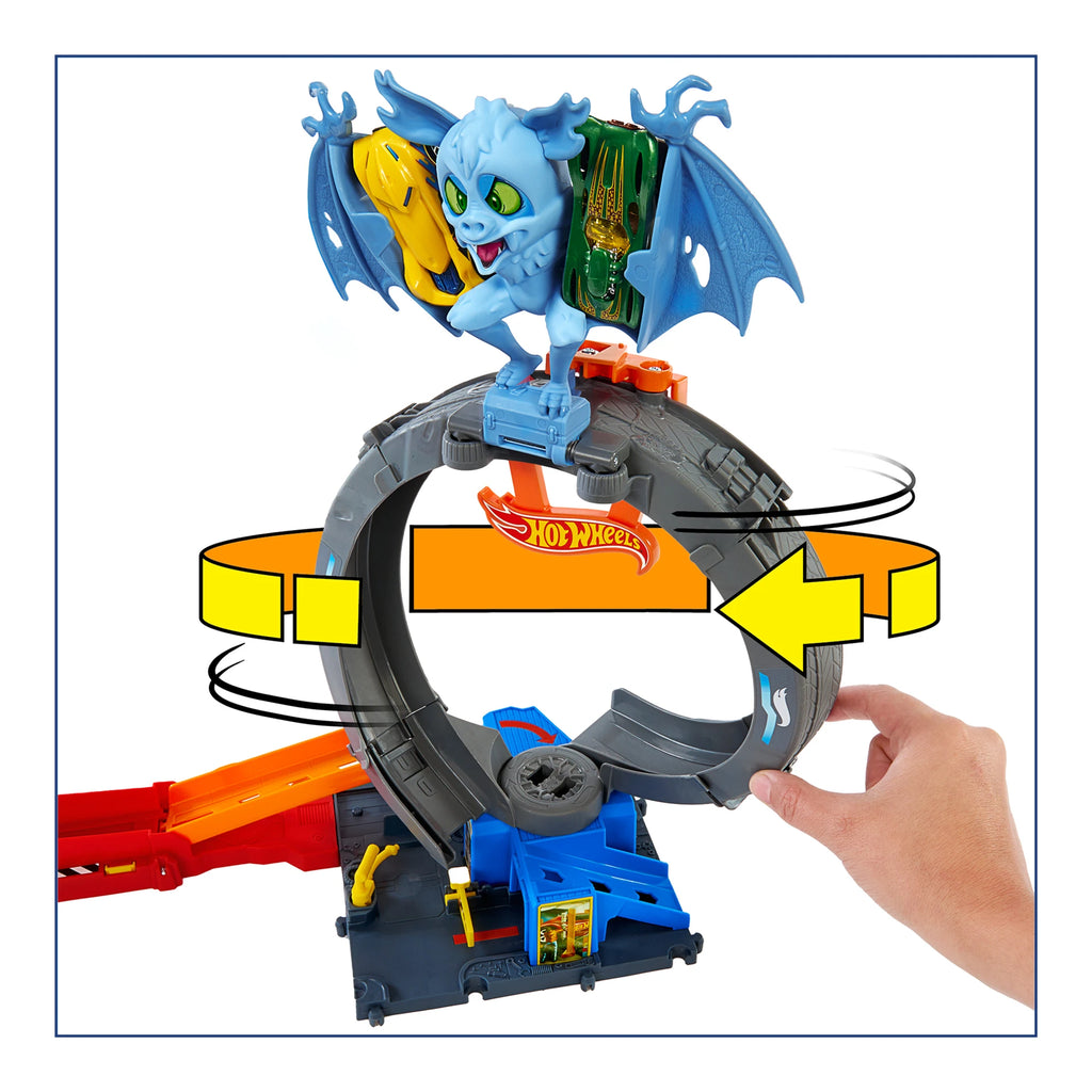 Hot Wheels City Let's Race Netflix - Bat Loop Attack Set - TOYBOX Toy Shop