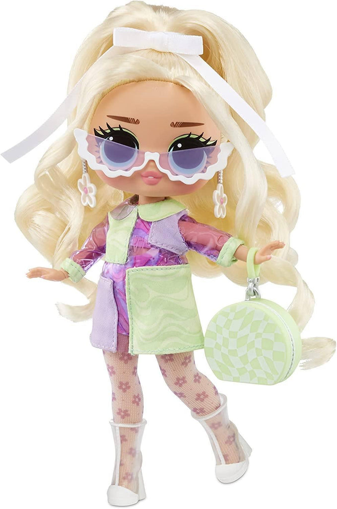 L.O.L. Surprise! Tweens Series 2 Goldie Twist Fashion Doll - TOYBOX Toy Shop