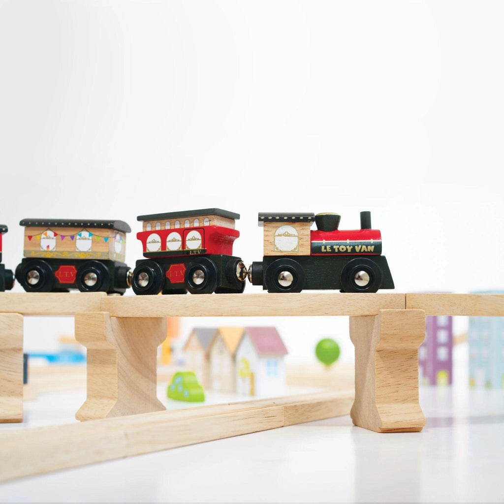 Le Toy Van Royal Express Train - Red - TOYBOX Toy Shop