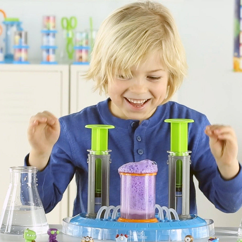 Learning Resources Beaker Creatures® Liquid Reactor Super Lab - TOYBOX Toy Shop