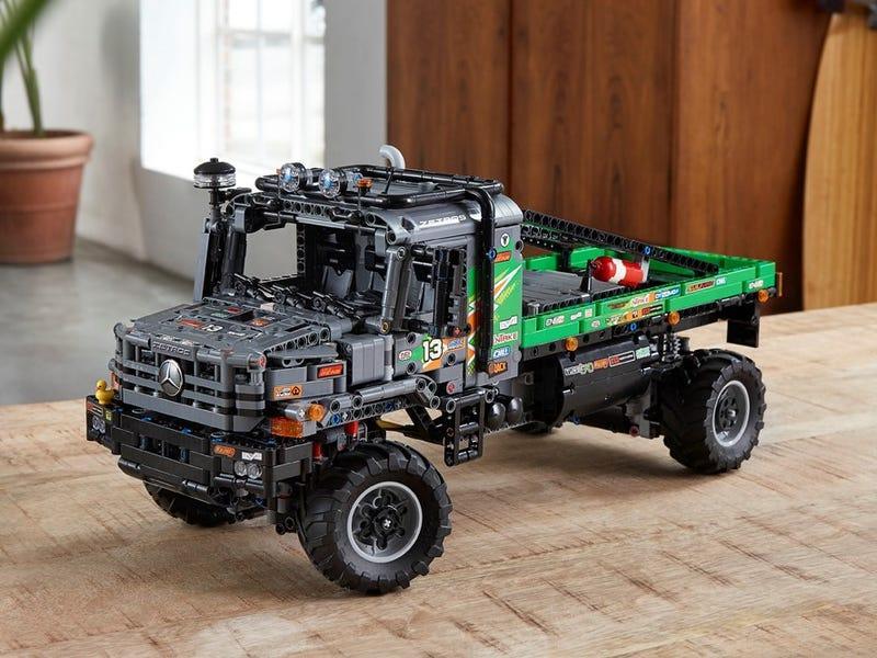 LEGO TECHNIC 42129 4x4 Mercedes-Benz Zetros Trial Truck - TOYBOX Toy Shop