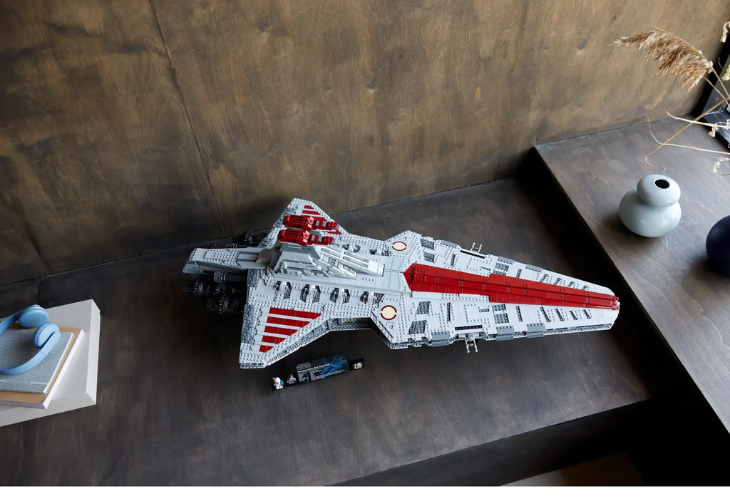 LEGO 75367 STAR WARS Venator-Class Republic Attack Cruiser - TOYBOX Toy Shop