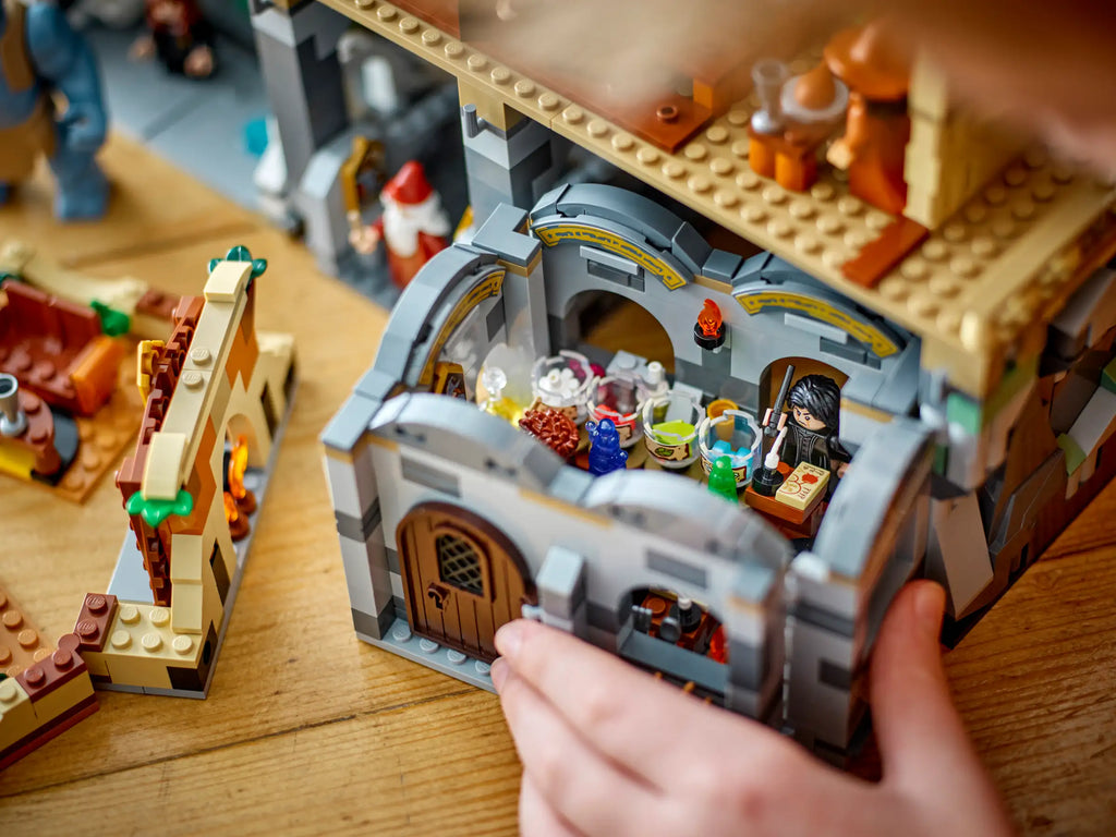 LEGO 76435 Hogwarts™ Castle: The Great Hall - TOYBOX Toy Shop