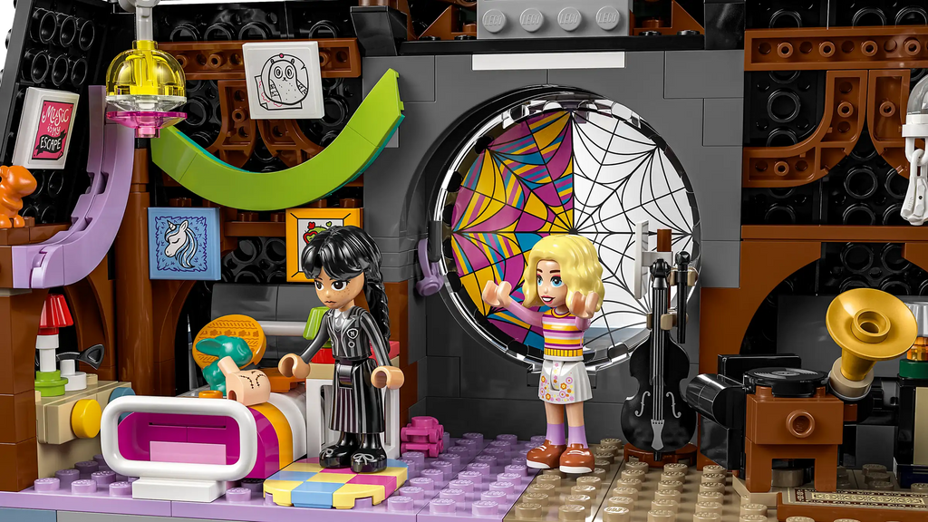 LEGO 76781 WEDNESDAY & Enid's Dorm Room - TOYBOX Toy Shop