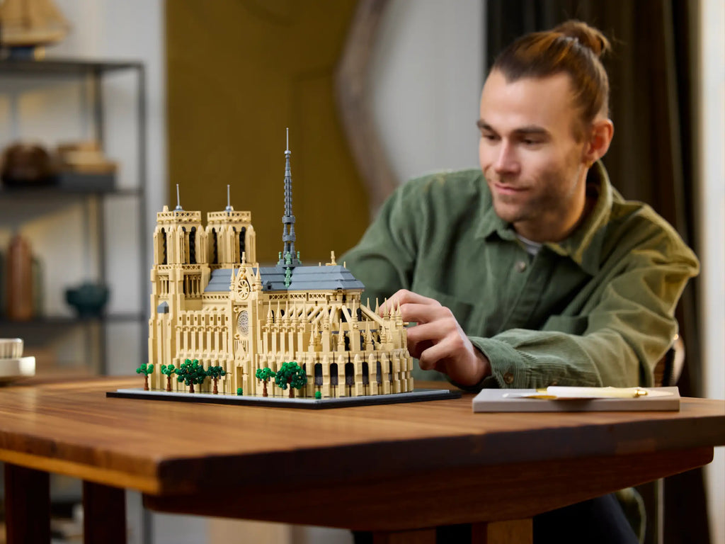 LEGO ARCHITECTURE 21061 Notre-Dame de Paris - TOYBOX Toy Shop