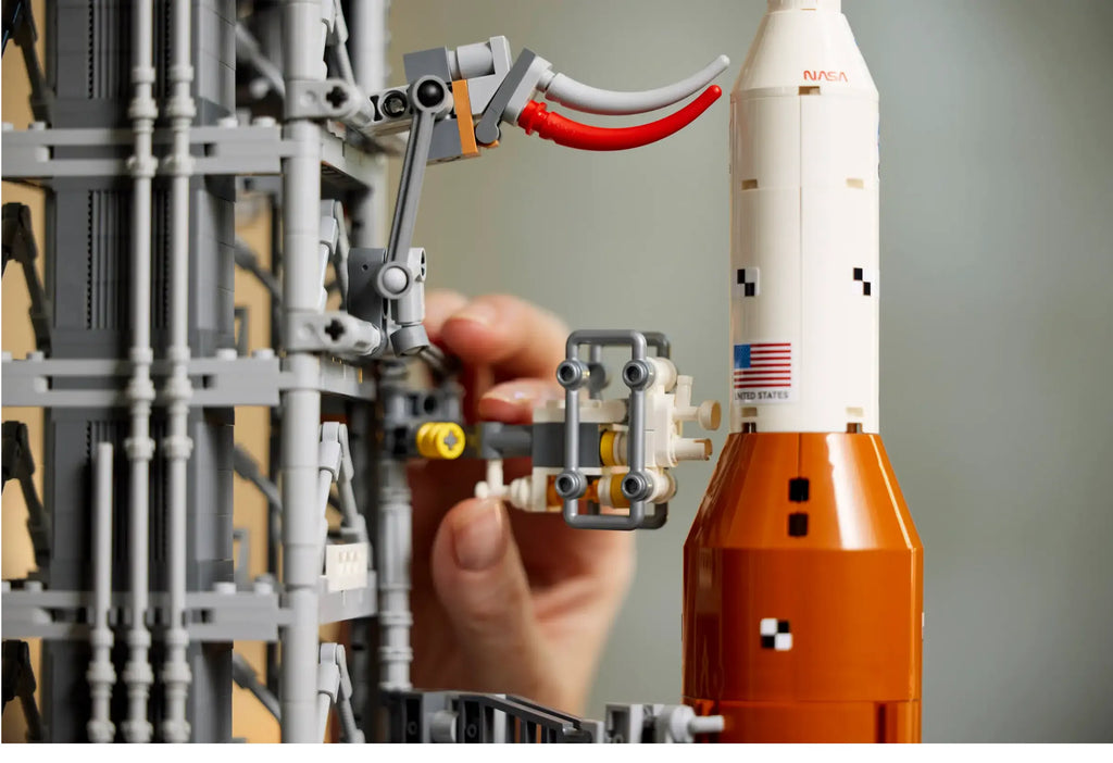 LEGO IDEAS 10341 NASA Artemis Space Launch System - TOYBOX Toy Shop