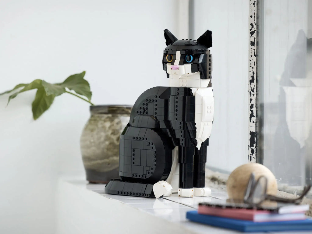 LEGO IDEAS 21349 Tuxedo Cat - TOYBOX Toy Shop