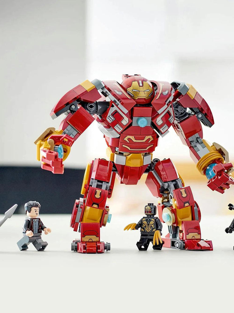 LEGO MARVEL 76247 The Hulkbuster: The Battle of Wakanda - TOYBOX Toy Shop