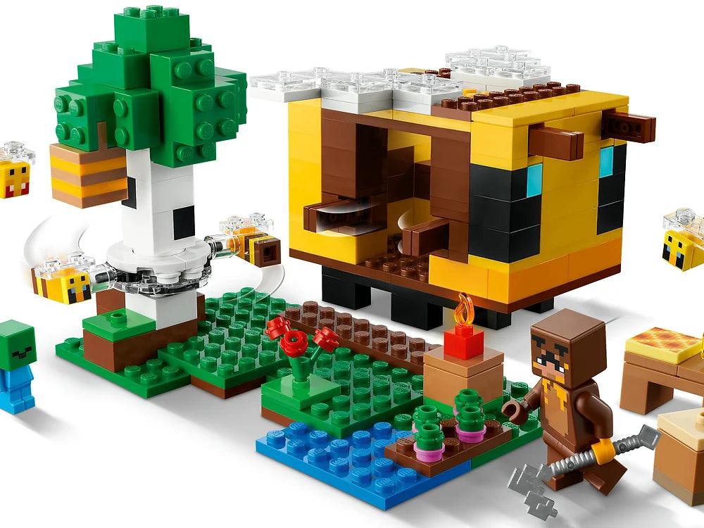 LEGO MINECRAFT 21241 The Bee Cottage - TOYBOX Toy Shop