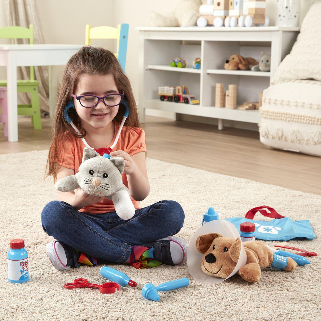 Melissa & Doug Examine & Treat Pet Vet Play Set - TOYBOX Toy Shop