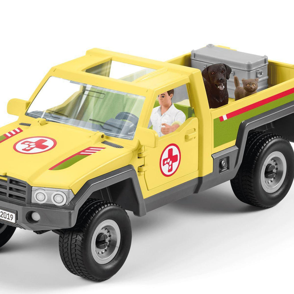 Schleich 42503 Veterinarian Visit At The Farm - TOYBOX Toy Shop