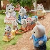 Sylvanian Families Husky Family - TOYBOX Toy Shop