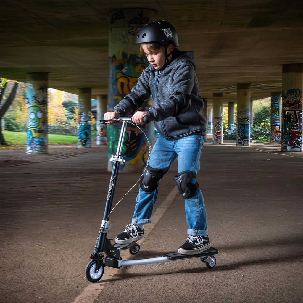 XOOTZ Pulse Kick Scooter - White - TOYBOX Toy Shop